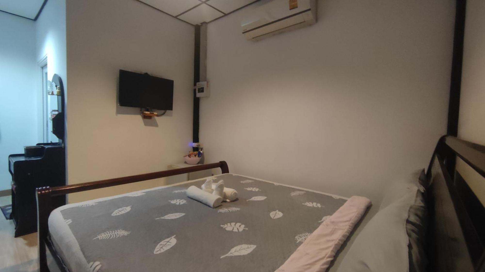 Rai Eingpu Hotel Banthakhun Kültér fotó