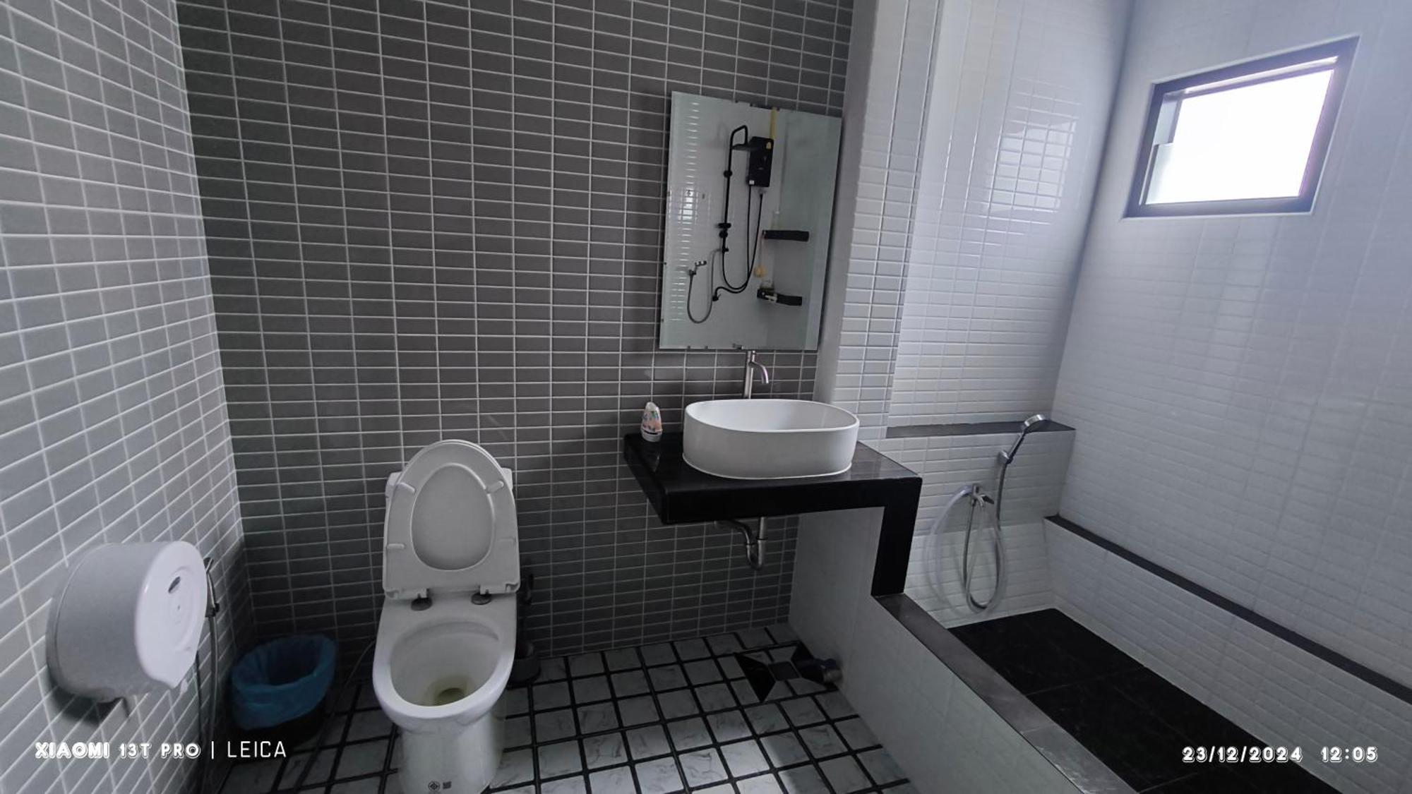 Rai Eingpu Hotel Banthakhun Kültér fotó